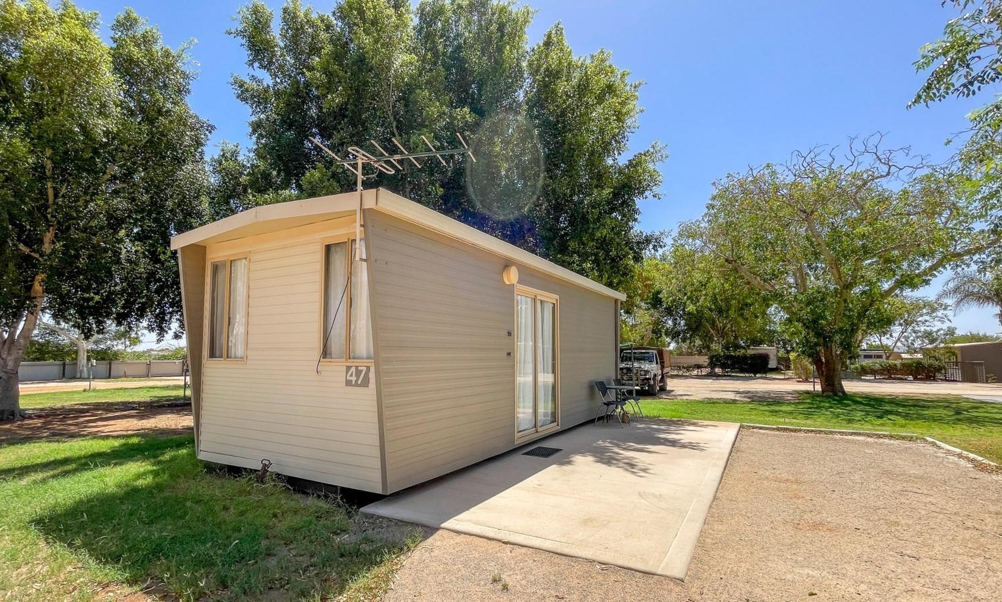 Capricorn Holiday Park Carnarvon Exterior photo