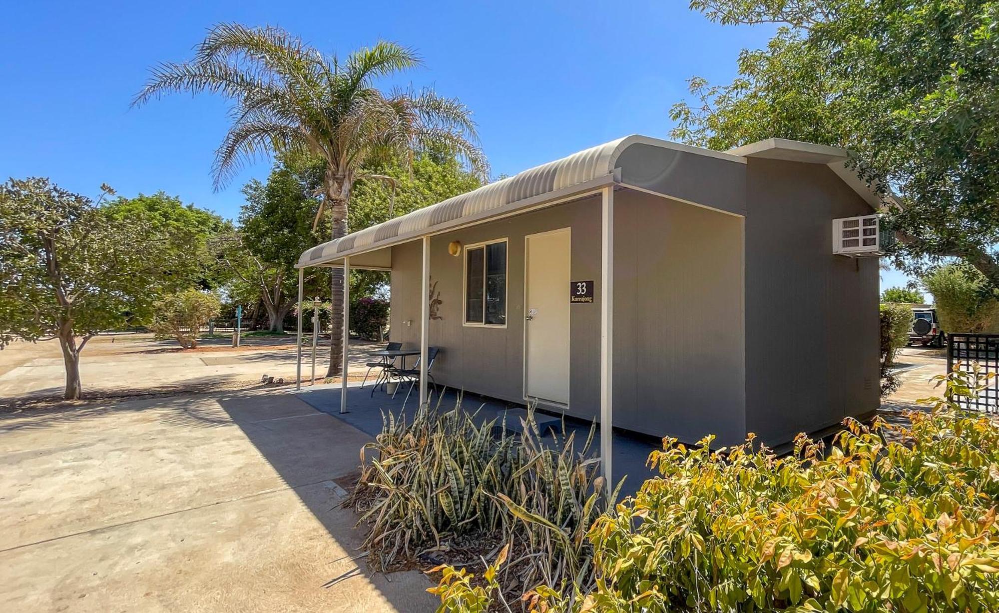 Capricorn Holiday Park Carnarvon Exterior photo