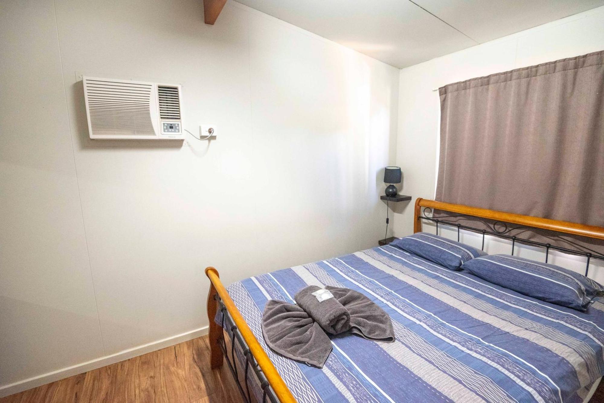 Capricorn Holiday Park Carnarvon Exterior photo