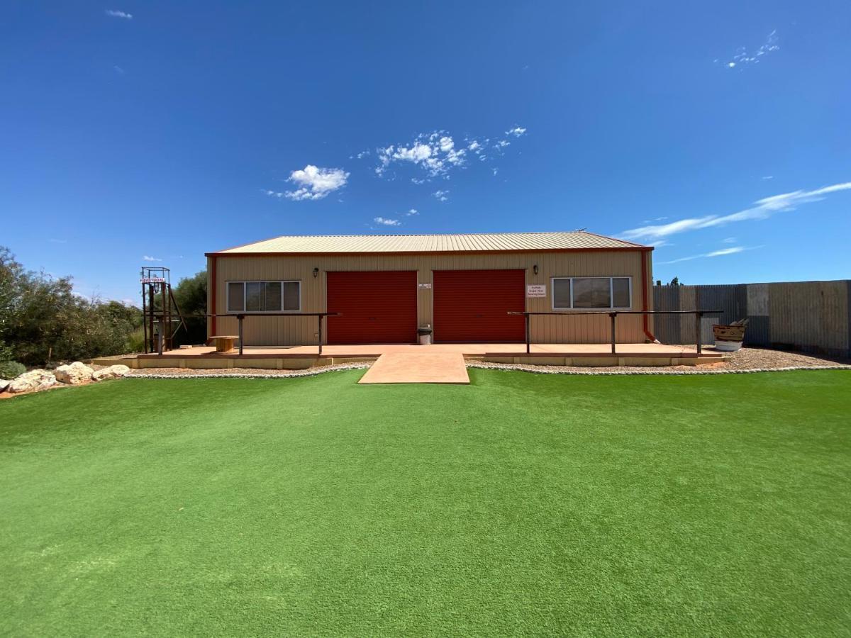 Capricorn Holiday Park Carnarvon Exterior photo